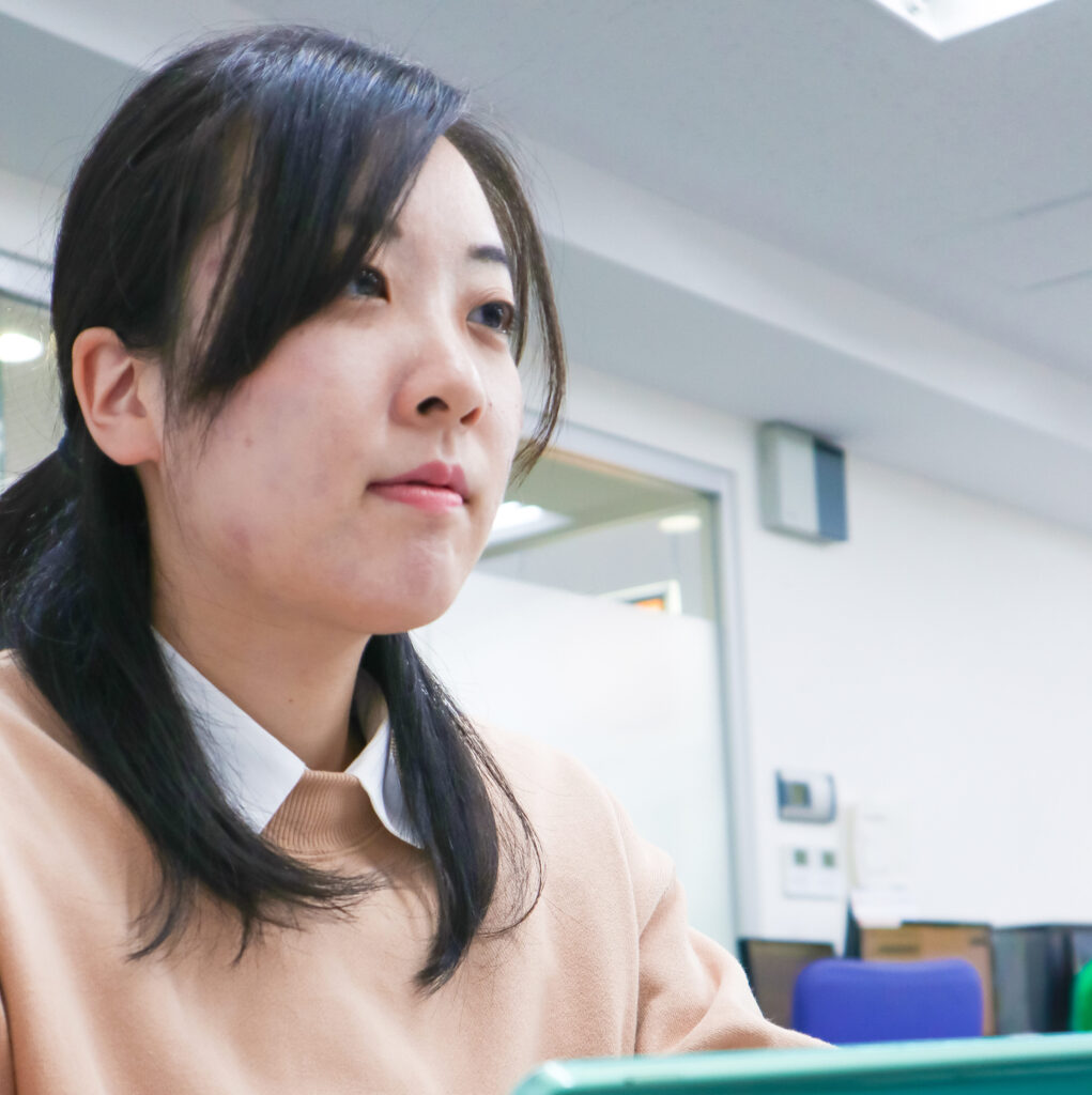 技術部
2019年入社　福原 千慧